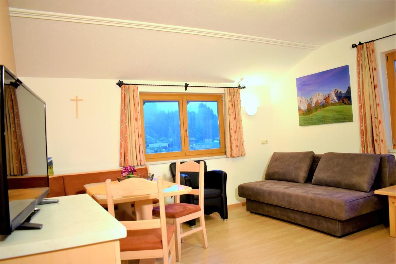Ferienwohnung Saalbach Файбербрун Екстериор снимка